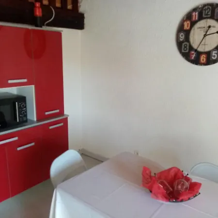 Le Mascoutou Apartment *
